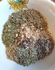 Herbal Hair Rinse: Dry and Itchy Scalp Relief